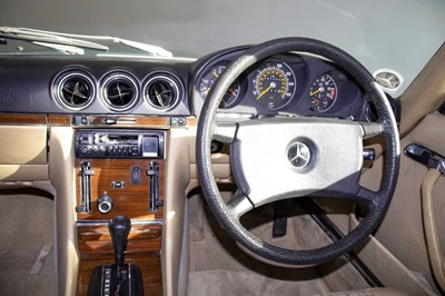 Lot 123 - 1983 Mercedes-Benz 500SL