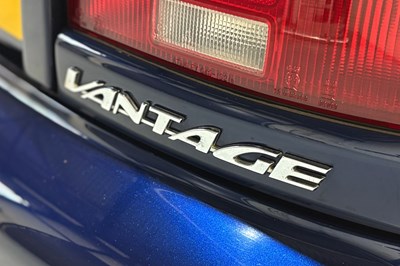 Lot 1 - 2001 Aston Martin DB7 Vantage