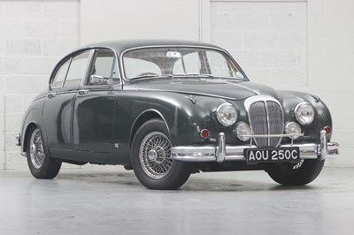 Lot 260 - 1965 Daimler V8-250