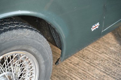 Lot 260 - 1965 Daimler V8-250