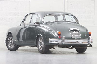 Lot 260 - 1965 Daimler V8-250