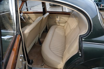 Lot 260 - 1965 Daimler V8-250