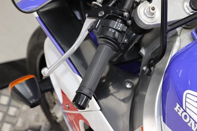 Lot 8 - 1992 Honda CBR900RR Fireblade