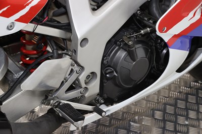 Lot 8 - 1992 Honda CBR900RR Fireblade