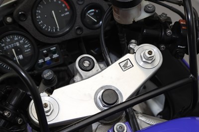 Lot 8 - 1992 Honda CBR900RR Fireblade