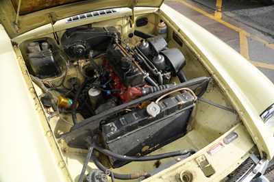 Lot 202 - 1969 MG B GT