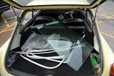 Lot 202 - 1969 MG B GT