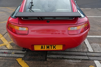 Lot 9 - 1990 Porsche 928 GT