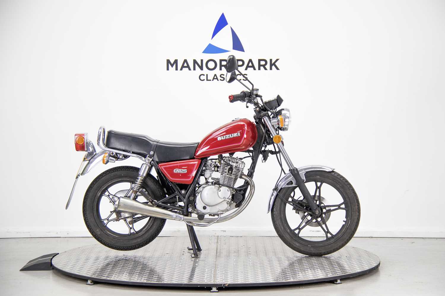 Lot 18 - 2006 Suzuki GN125