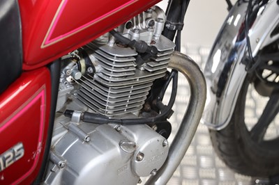 Lot 18 - 2006 Suzuki GN125