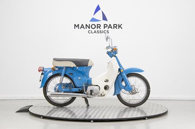 Lot 4 - 1980 Honda C70