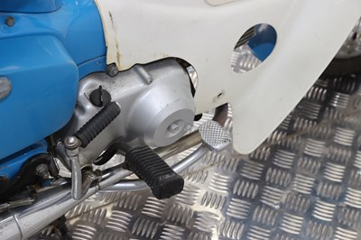 Lot 4 - 1980 Honda C70