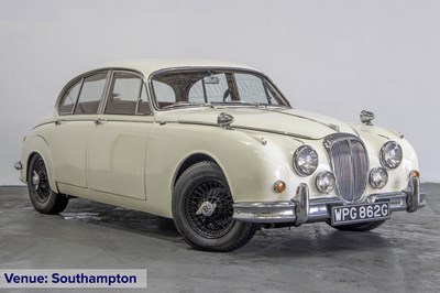 Lot 103 - 1969 Daimler V8 250