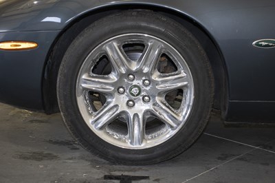 Lot 139 - 2001 Jaguar XK8 Convertible