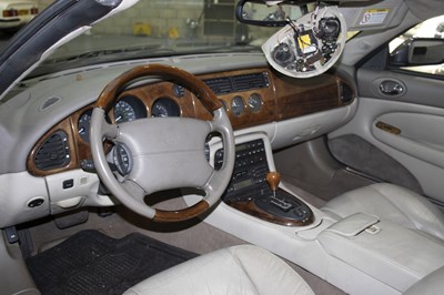 Lot 139 - 2001 Jaguar XK8 Convertible