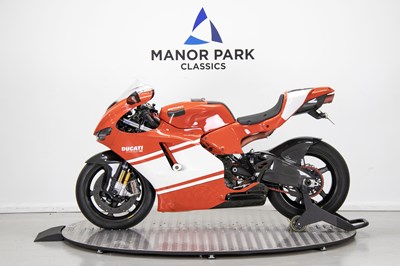 Lot 17 - 2008 Ducati Desmosedici RR