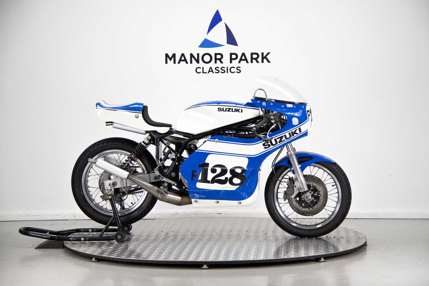 Lot 23 - 1975 Suzuki TR750 Evocation
