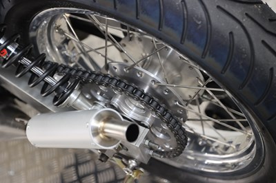 Lot 23 - 1975 Suzuki TR750 Evocation