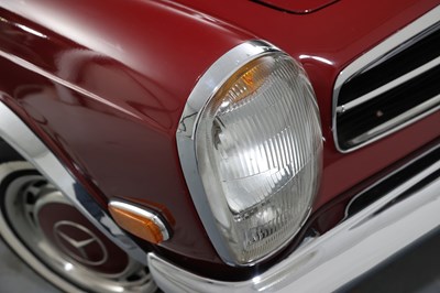 Lot 16 - 1969 Mercedes-Benz 280 SL