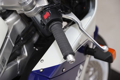 Lot 57 - 1988 Suzuki GSXR750J Slingshot