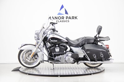 Lot 51 - 2015 Harley Davidson FLHRC Road King Classic