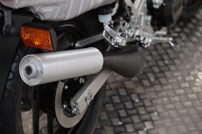 Lot 36 - 1984 Yamaha RD500 LC
