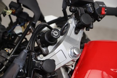 Lot 36 - 1984 Yamaha RD500 LC