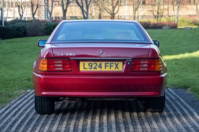 Lot 32 - 1993 Mercedes-Benz SL 280