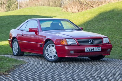Lot 32 - 1993 Mercedes-Benz SL 280