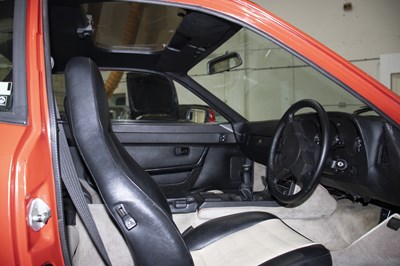 Lot 114 - 1983 Porsche 924