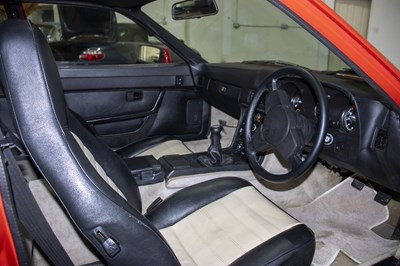 Lot 114 - 1983 Porsche 924