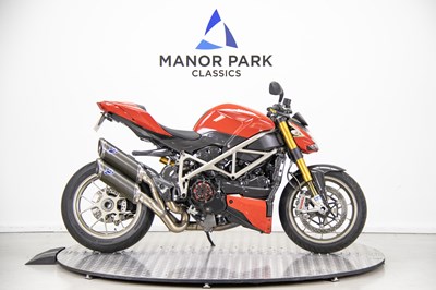 Lot 38 - 2009 Ducati Streetfighter S