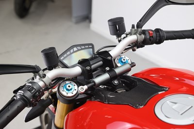 Lot 38 - 2009 Ducati Streetfighter S