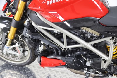 Lot 38 - 2009 Ducati Streetfighter S