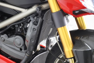 Lot 38 - 2009 Ducati Streetfighter S