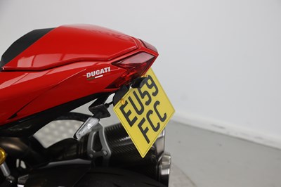 Lot 38 - 2009 Ducati Streetfighter S