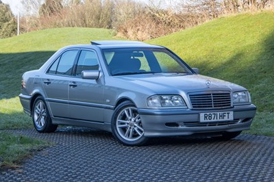 Lot 19 - 1997 Mercedes-Benz C250 Elegance TD