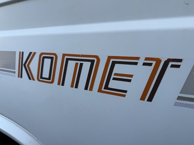 Lot 122 - 1991 Volkswagen T25 Autohomes Komet Camper Van