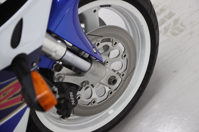 Lot 31 - 1992 Suzuki GSXR750
