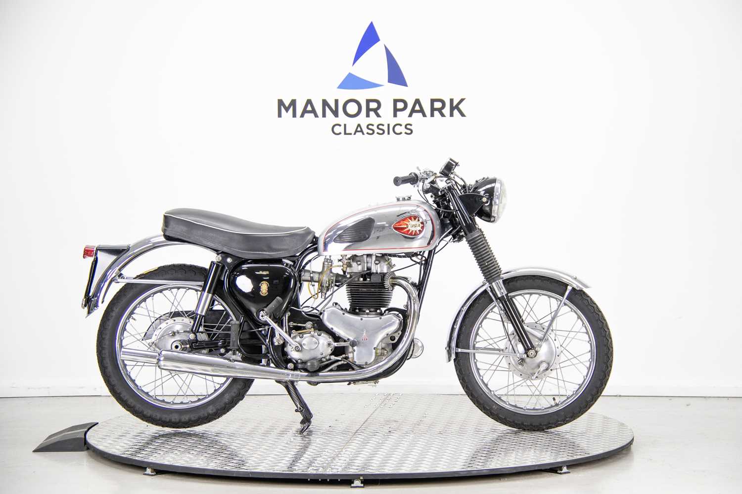 Lot 24 - 1961 BSA A10