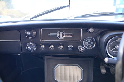 Lot 291 - 1969 MG C Roadster