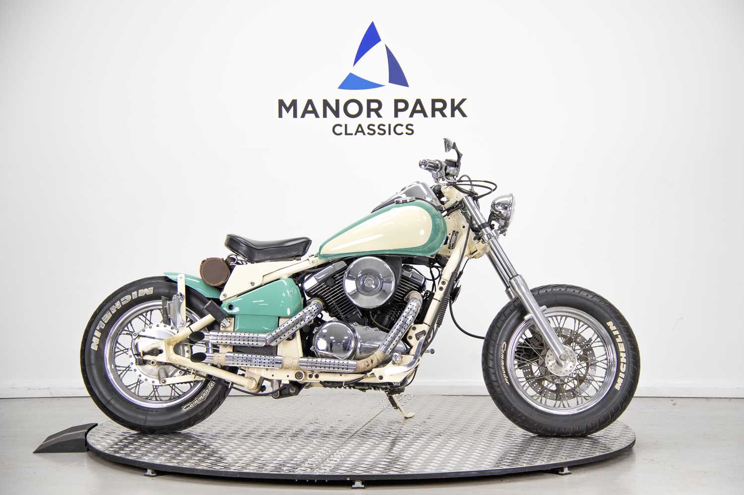Lot 37 - 2004 Kawasaki VN800 Vulcan Custom