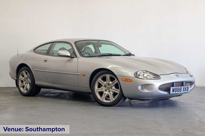 Lot 145 - 2000 Jaguar XK8 Coupe