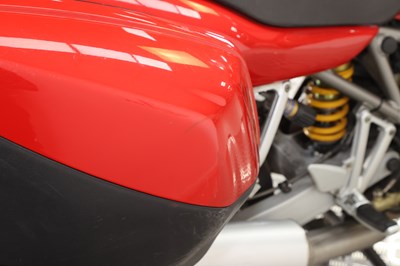 Lot 12 - 2001 Ducati ST4s