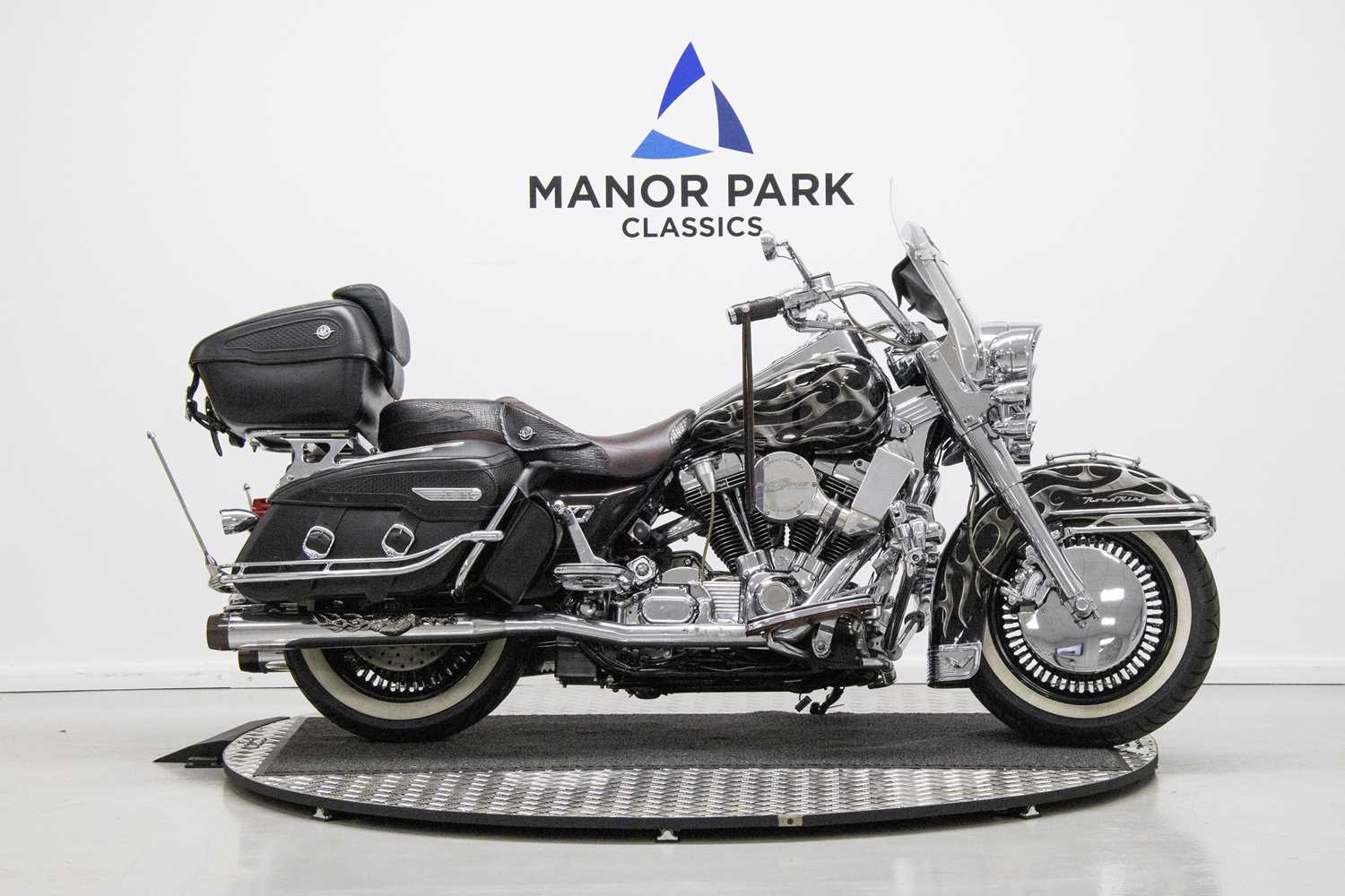 Lot 59 - 2005 Harley Davidson FLHRSEI Road King