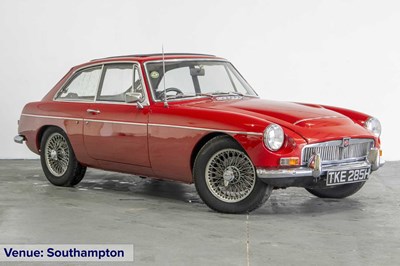 Lot 116 - 1969 MG C GT