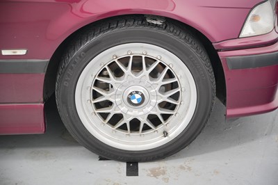 Lot 211 - 1998 BMW 328i (E36) Sport