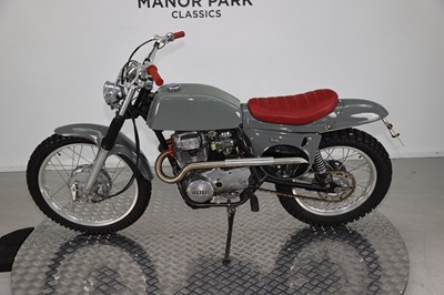 Lot 90 - 1982 Yamaha Matisse Desert Sled Evocation