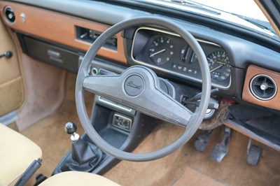 Lot 256 - 1976 Ford Escort 1.3 Ghia