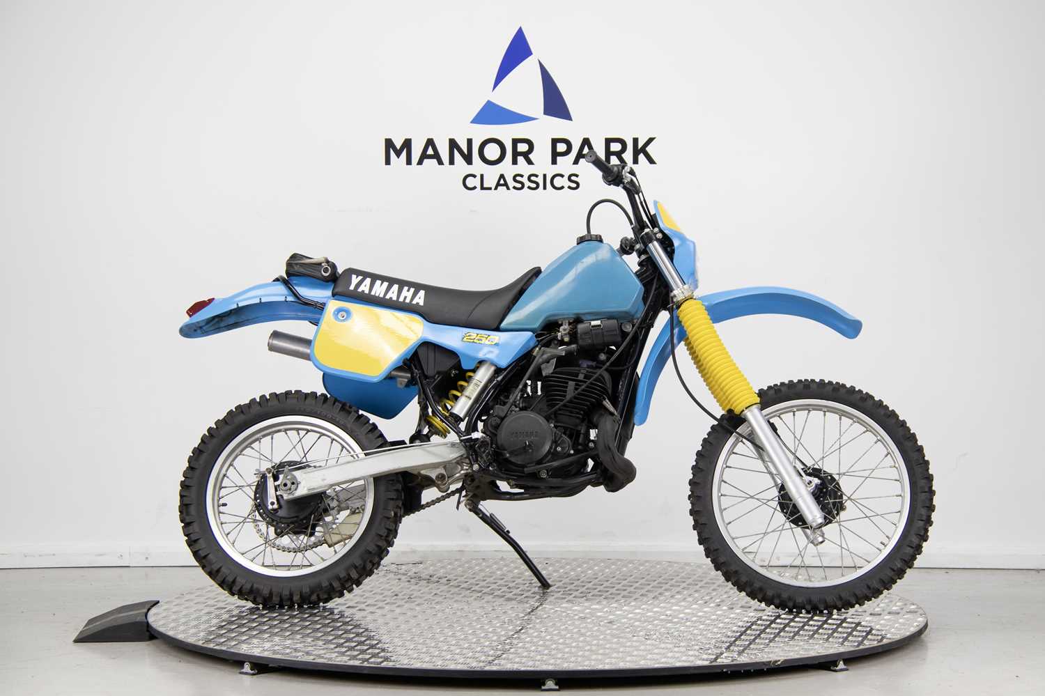 Lot 83 - 1983/84 Yamaha IT250K